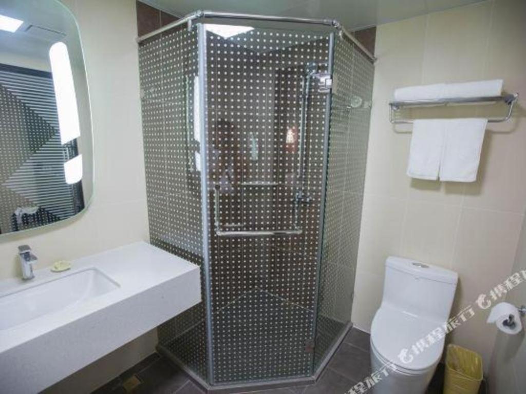 Ibis Nanchang Zhongshan Road Pedestrian Street Hotel Zewnętrze zdjęcie