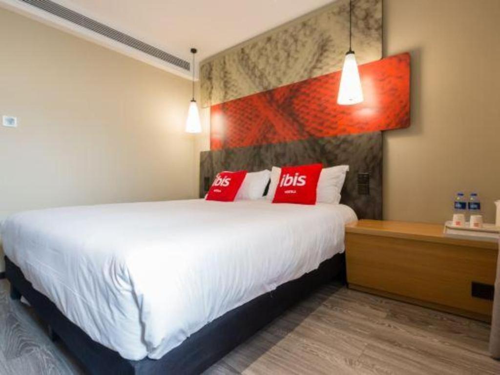 Ibis Nanchang Zhongshan Road Pedestrian Street Hotel Zewnętrze zdjęcie