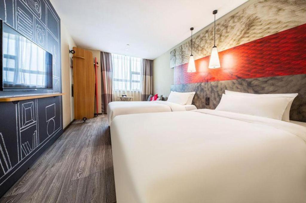Ibis Nanchang Zhongshan Road Pedestrian Street Hotel Zewnętrze zdjęcie