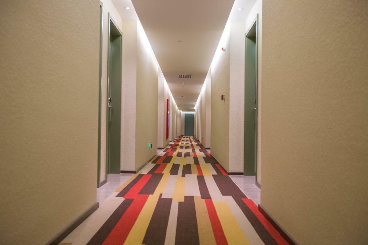 Ibis Nanchang Zhongshan Road Pedestrian Street Hotel Zewnętrze zdjęcie